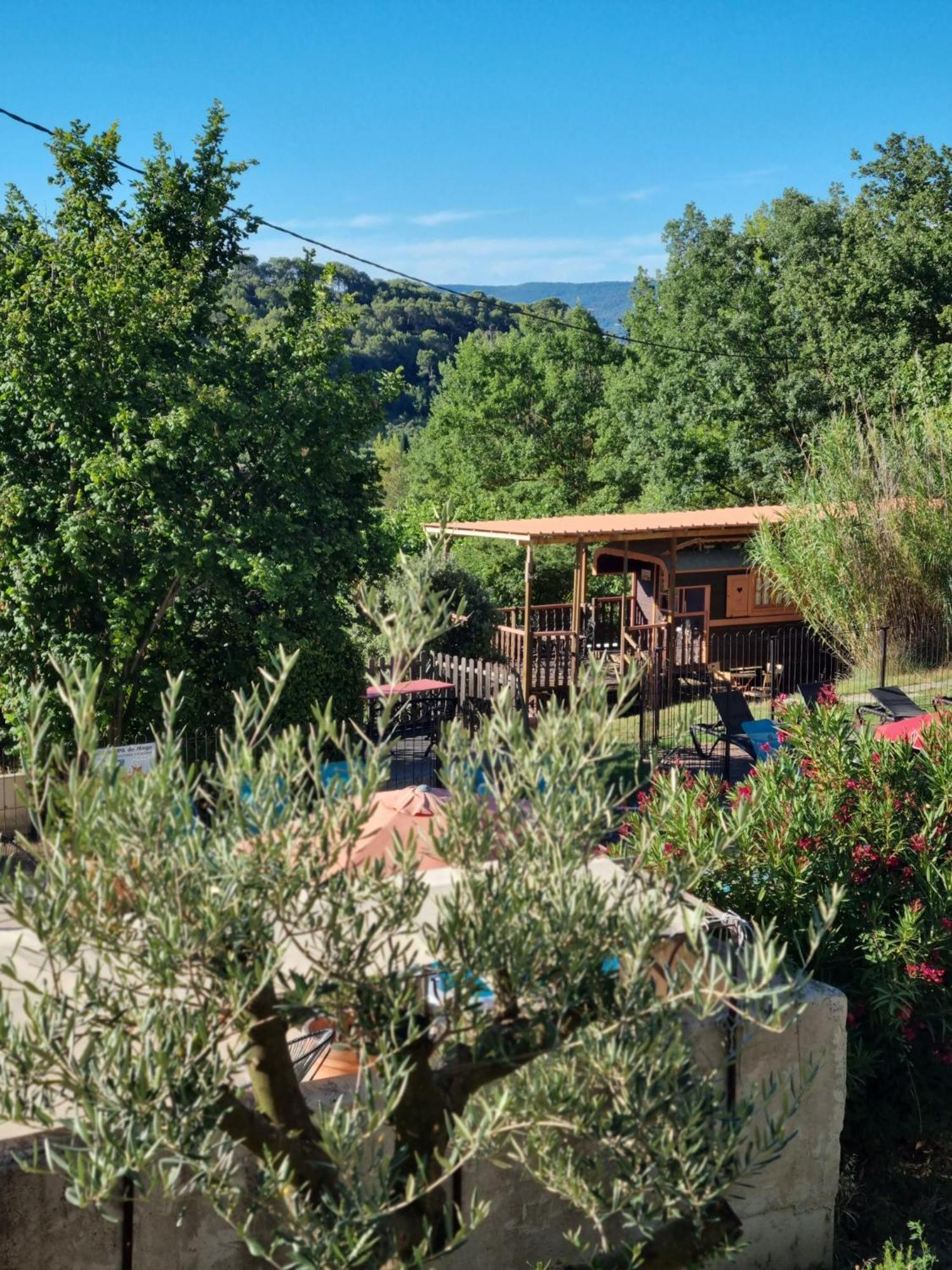 L'Oustaou du Luberon et SPA Villelaure Extérieur photo