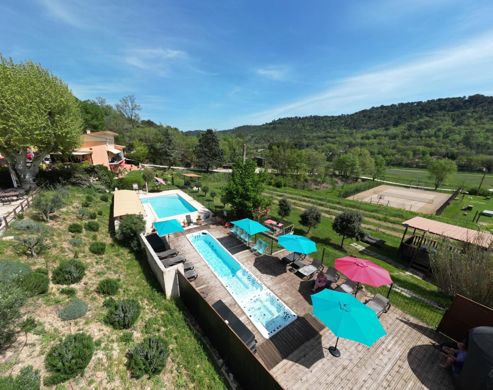 L'Oustaou du Luberon et SPA Villelaure Extérieur photo