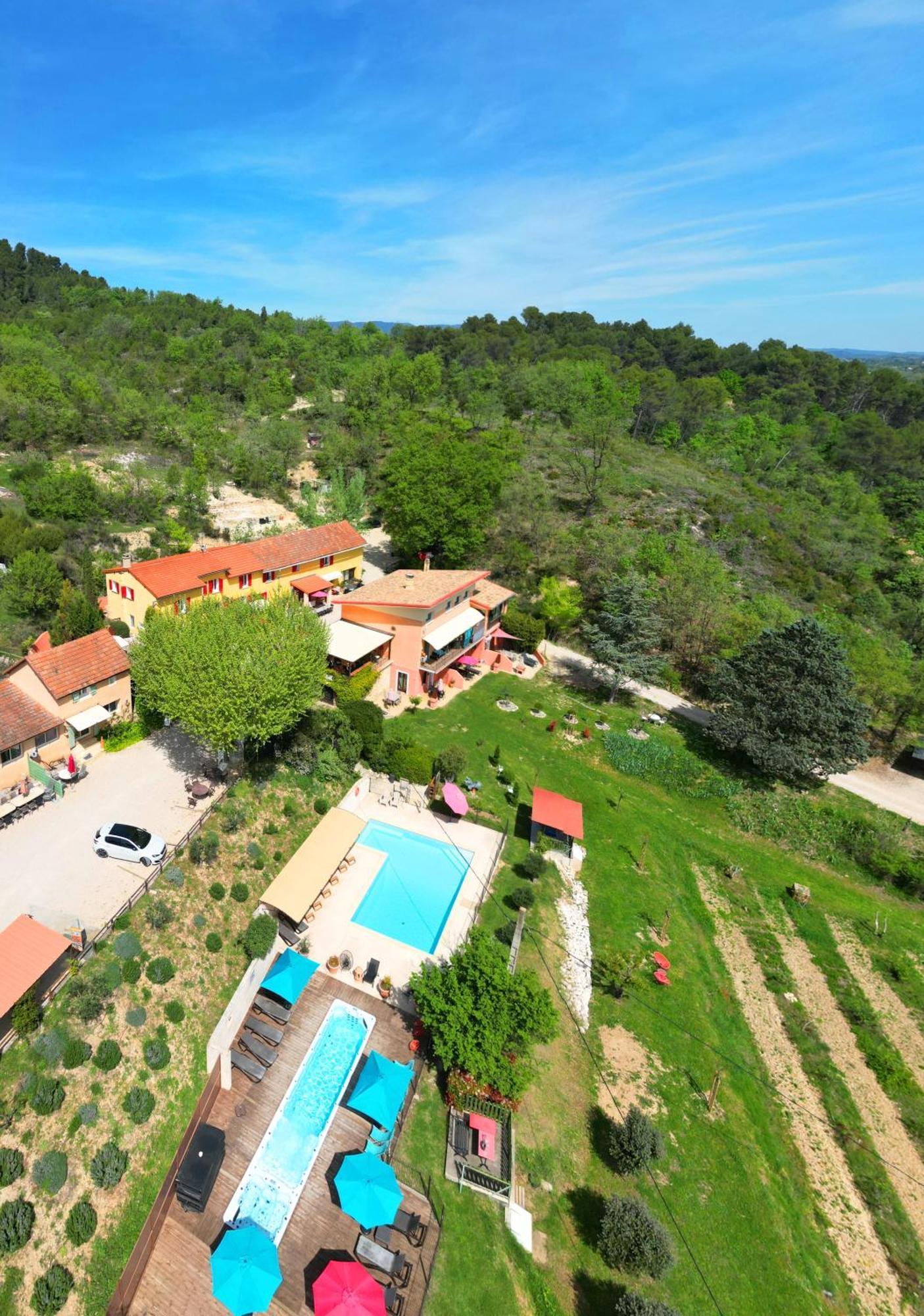 L'Oustaou du Luberon et SPA Villelaure Extérieur photo