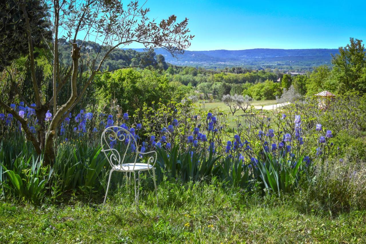 L'Oustaou du Luberon et SPA Villelaure Extérieur photo